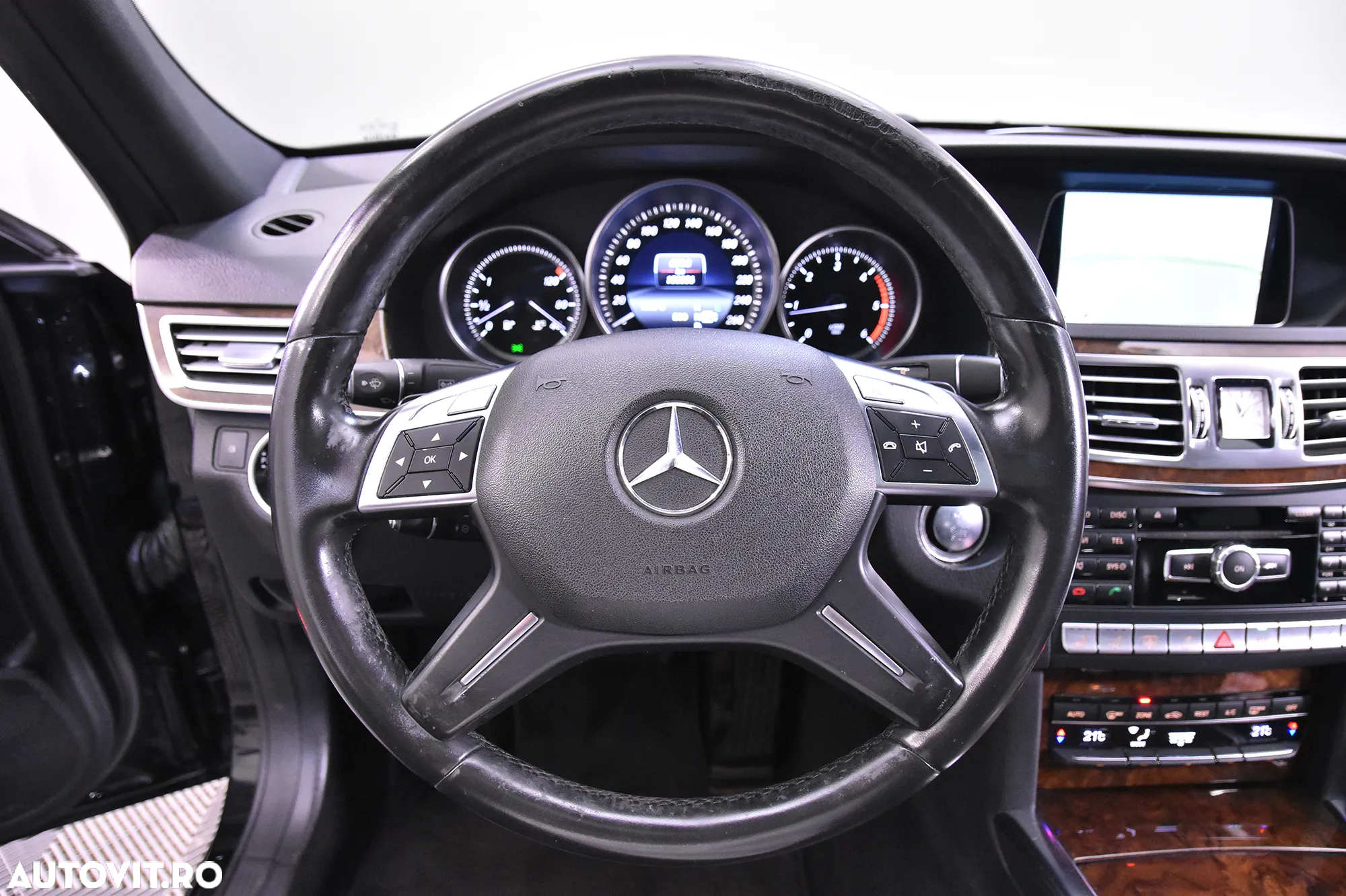 Mercedes-Benz E 250 CDI 4MATIC Aut. - 17