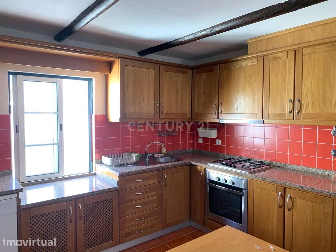 MORADIA T2 COM TERRAÇO EM ÉVORA - Grande imagem: 5/13