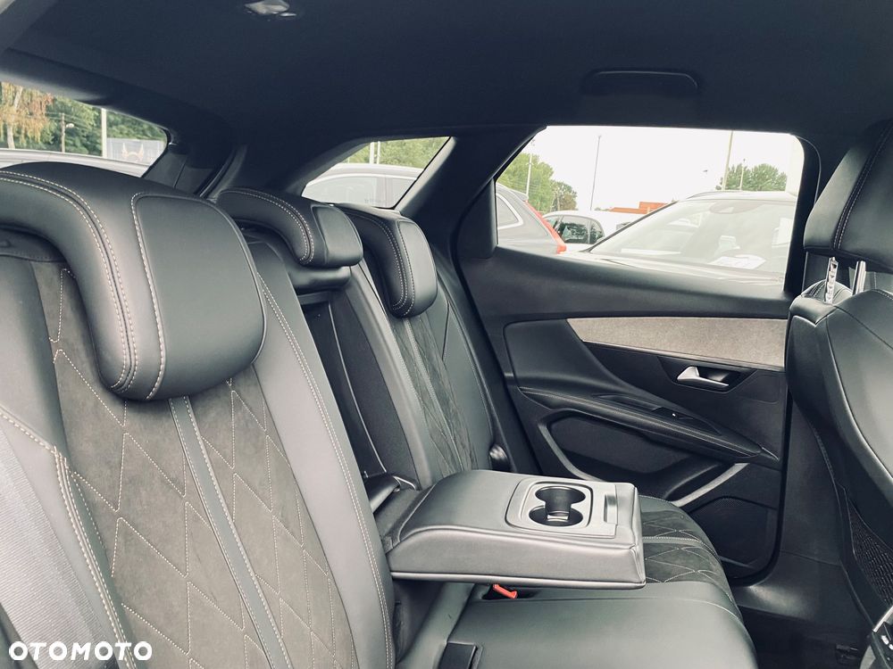 Peugeot 3008 2.0 BlueHDi GT S&S EAT8 - 32