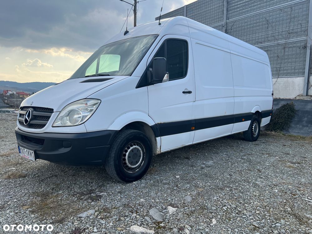 Mercedes-Benz Sprinter - 1
