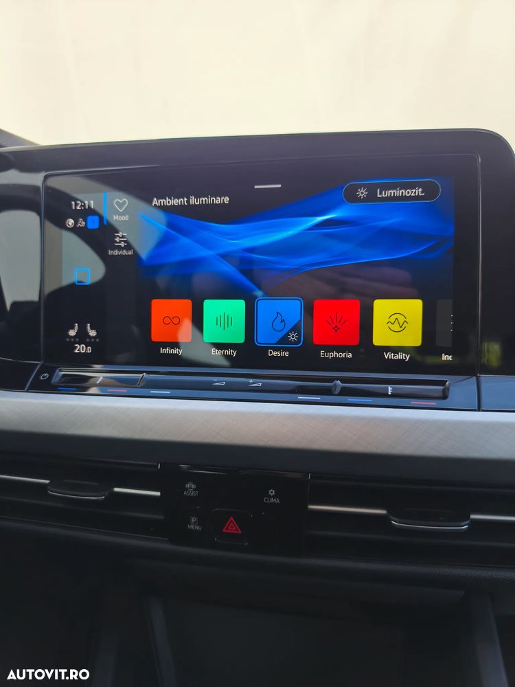 Volkswagen Golf 2.0 TDI DSG Life - 26