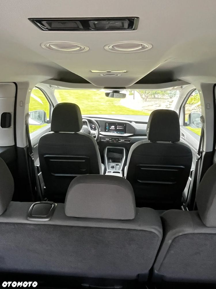 Volkswagen Caddy - 9