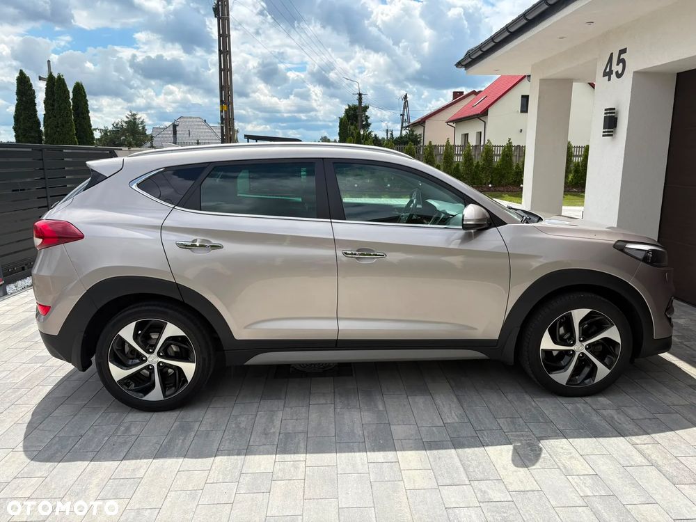 Hyundai Tucson 1.7 CRDI BlueDrive Style 2WD DCT - 1