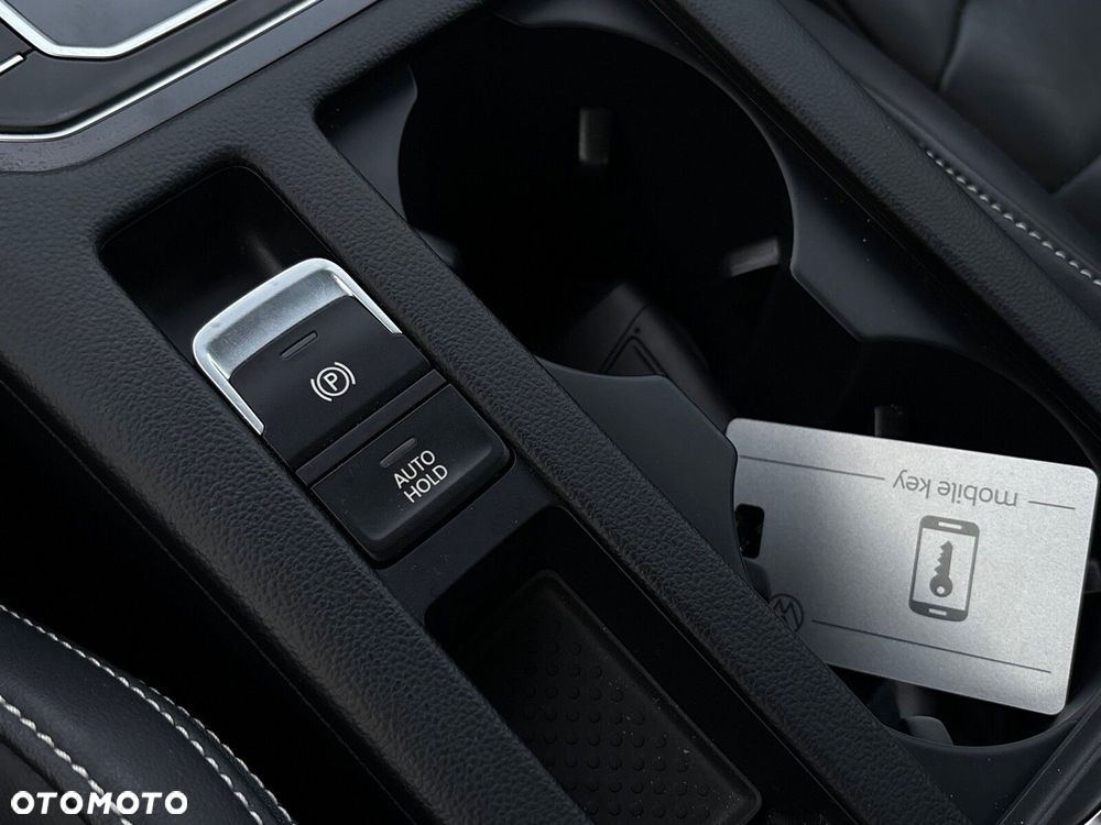 Volkswagen Passat 1.5 TSI EVO Elegance DSG - 13