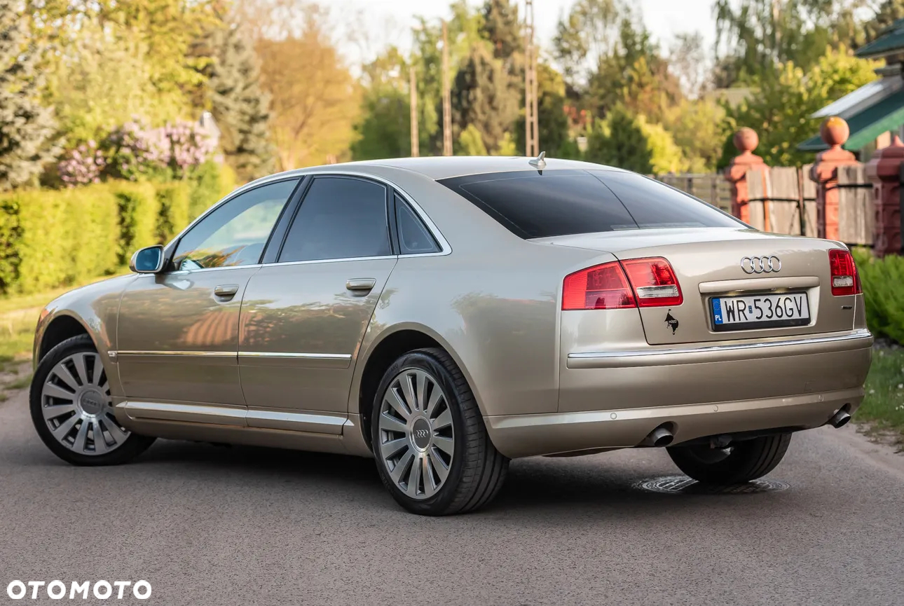 Audi A8 3.0 TDI DPF quattro - 2