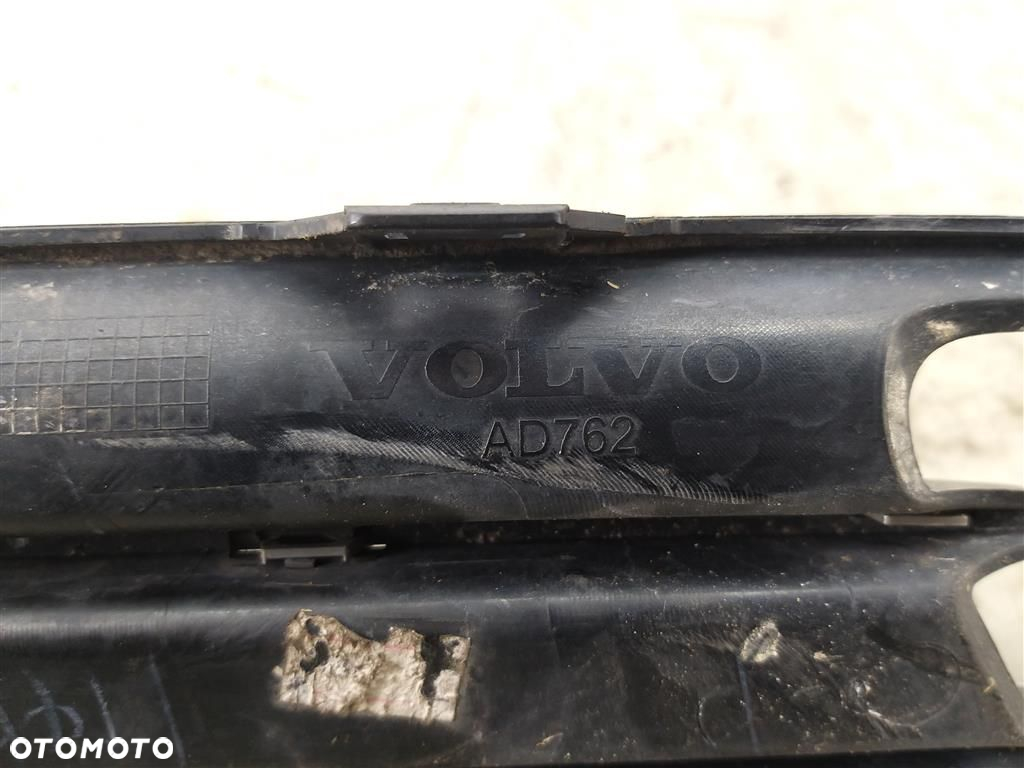 Kratka zderzaka Volvo S80 II 3.0 T6 304KM LIFT 2009-2016  PRZÓD LEWA CHROM - 4