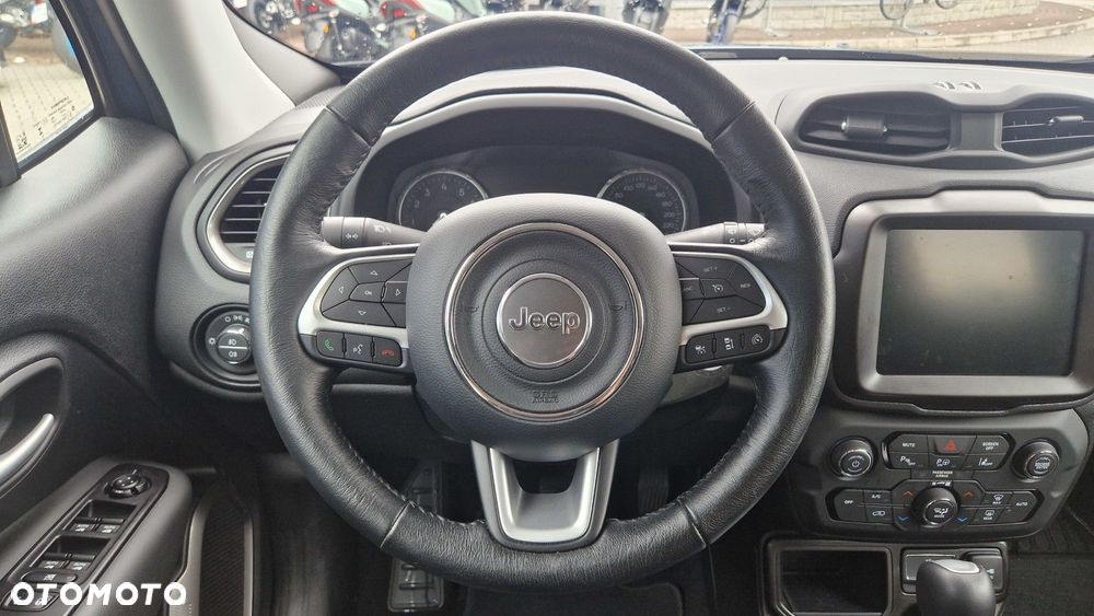 Jeep Renegade - 21