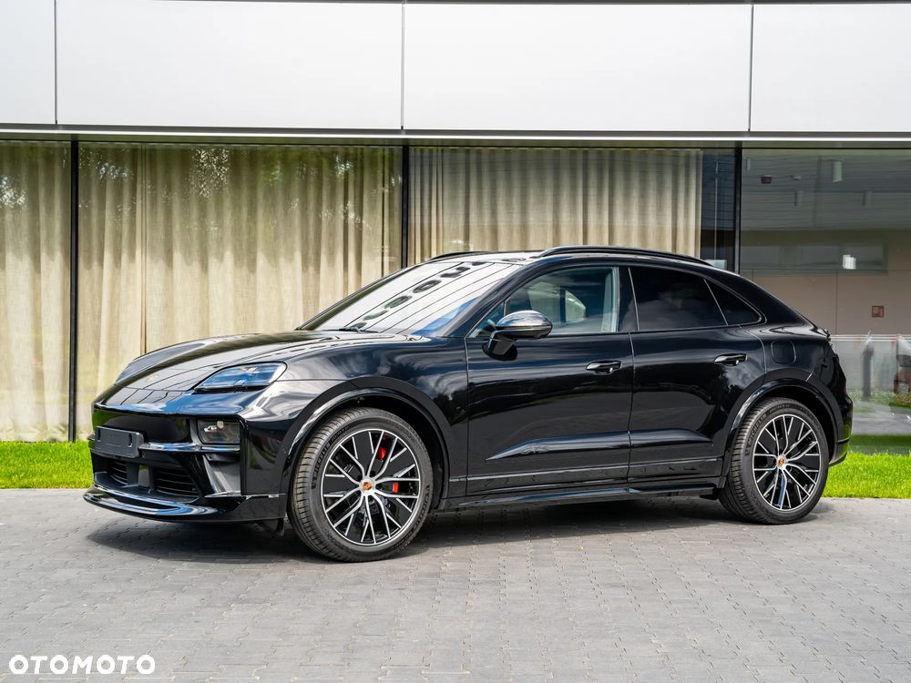 Porsche Macan GTS 100kWh - 2