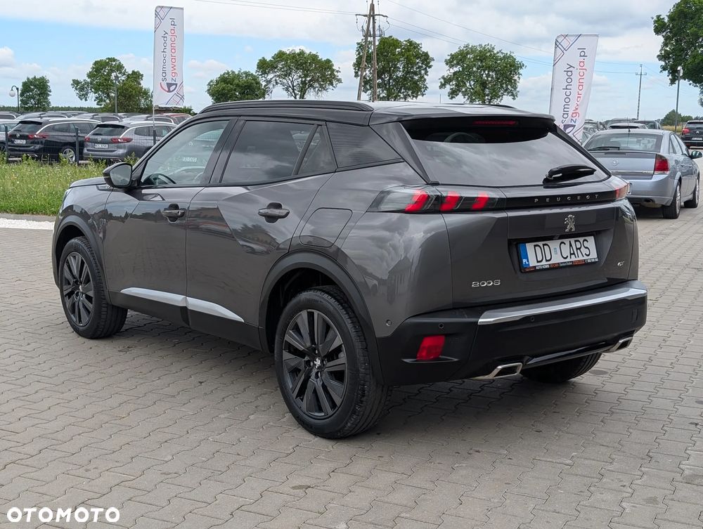 Peugeot 2008 PureTech 130 EAT8 GT - 11