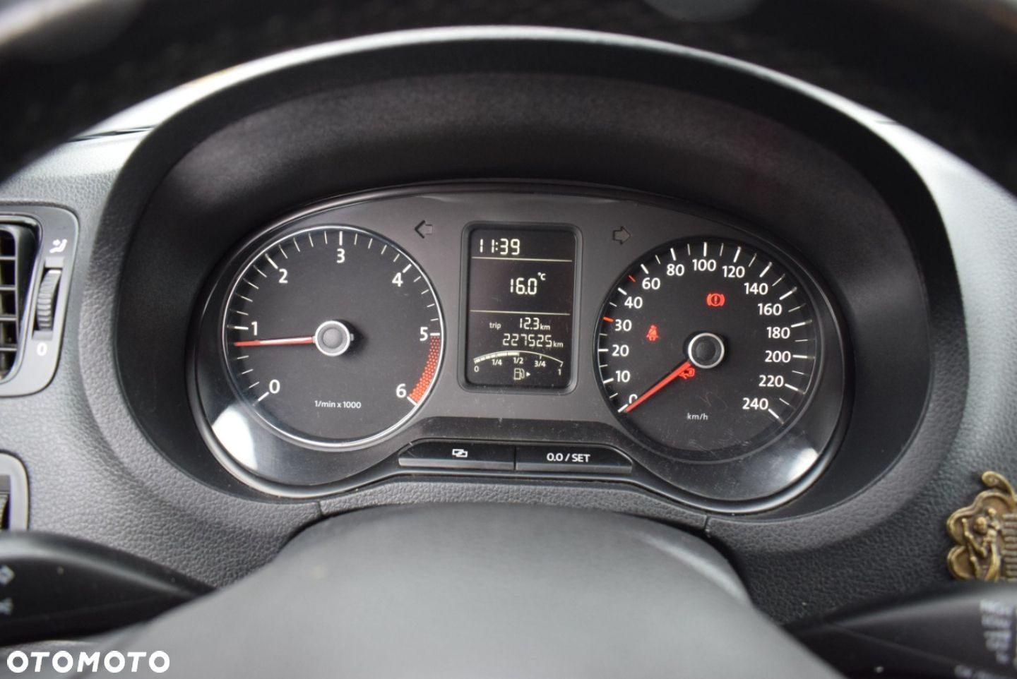 Volkswagen Polo - 24