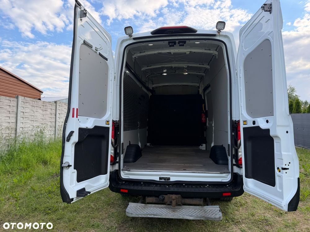 Ford Transit - 6