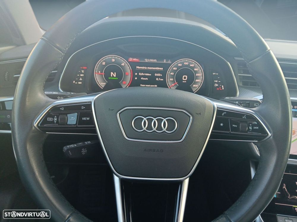 Audi A6 Avant 40 TDI Sport S tronic — fotografia 13