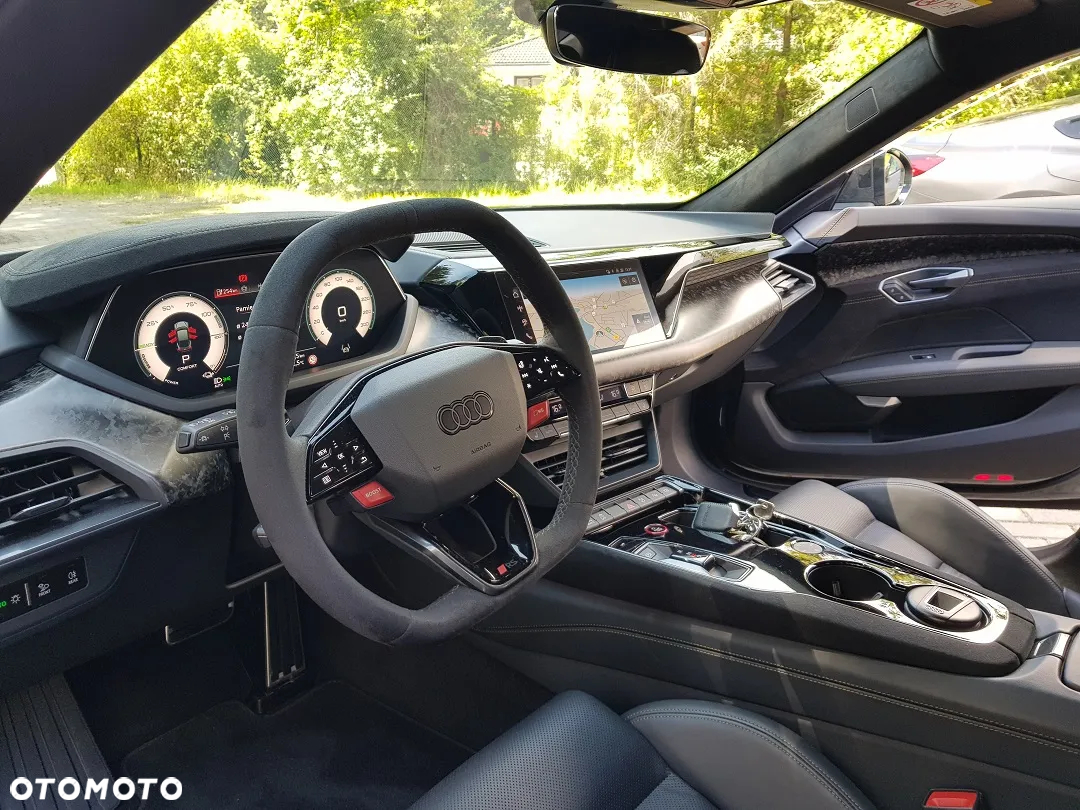 Audi e-tron GT - 16
