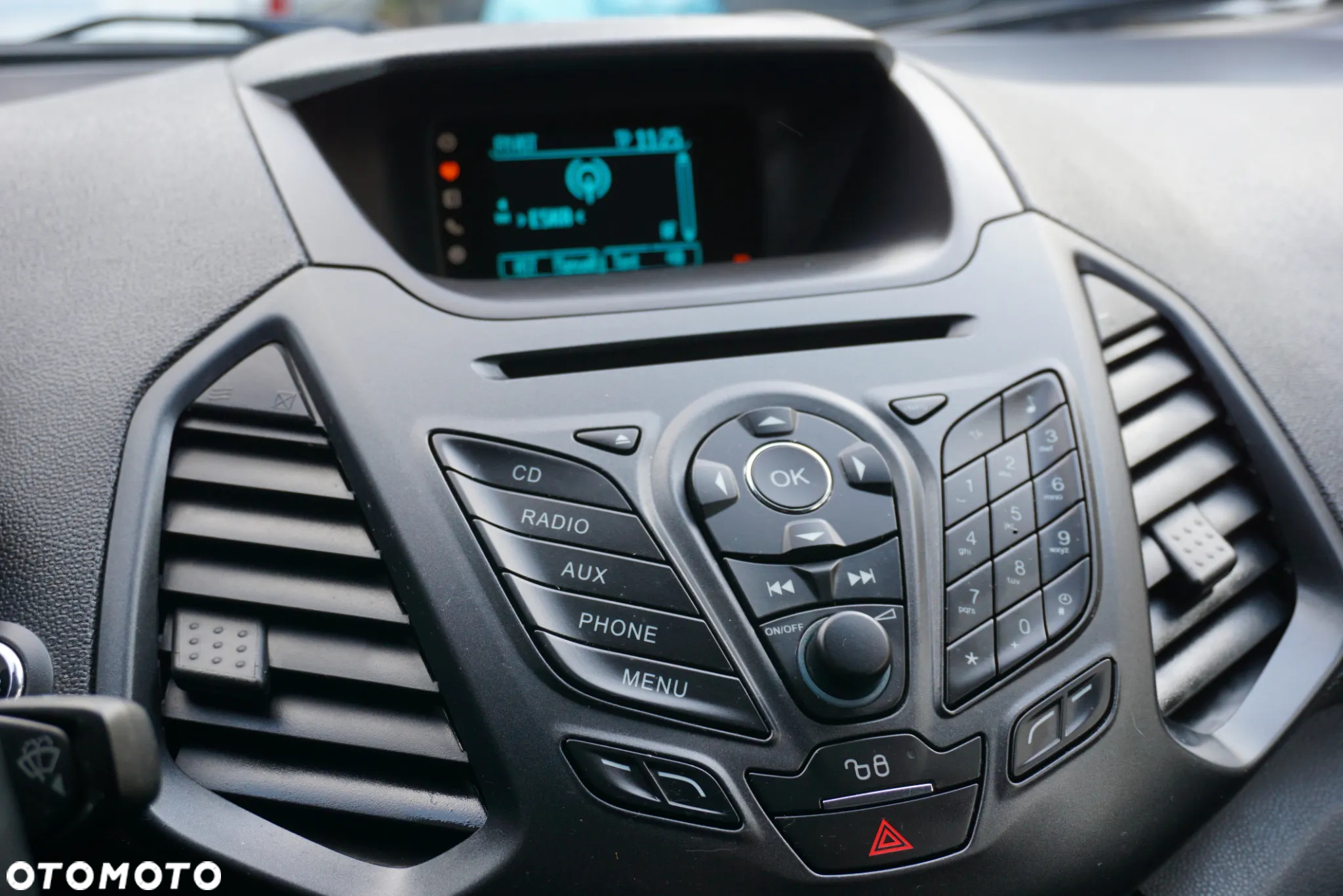 Ford EcoSport 1.0 EcoBoost ACTIVE - 17