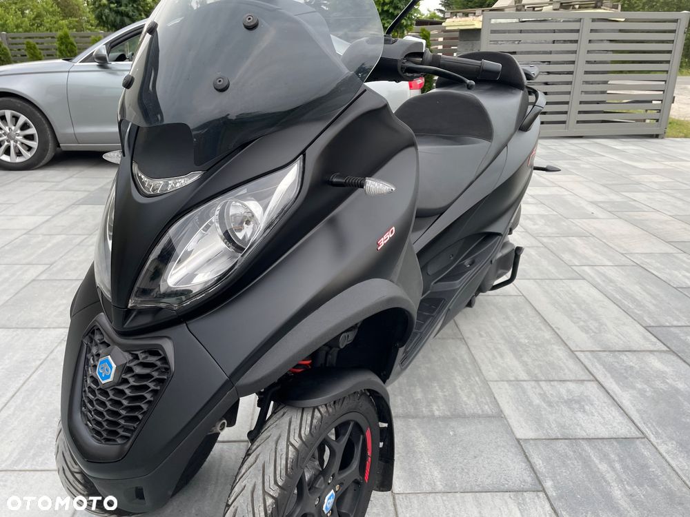 Piaggio MP-3 - 6