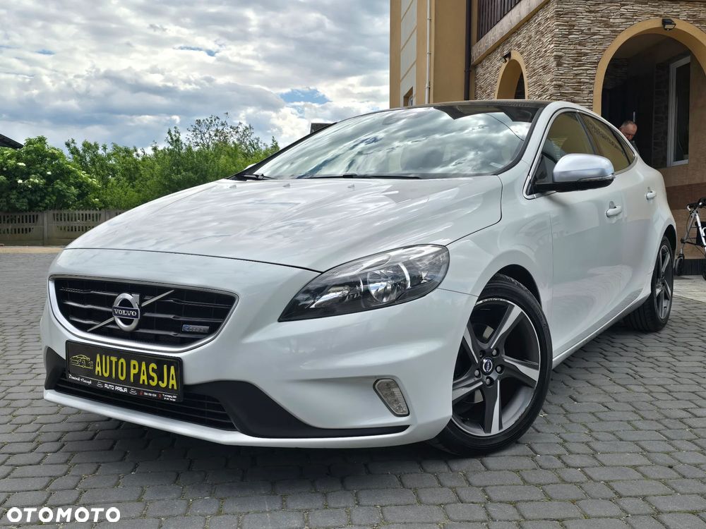 Volvo V40 D2 R Design - 2