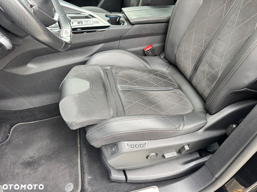 Peugeot 3008 BlueHDi 180 Stop & Start EAT8 GT - 24