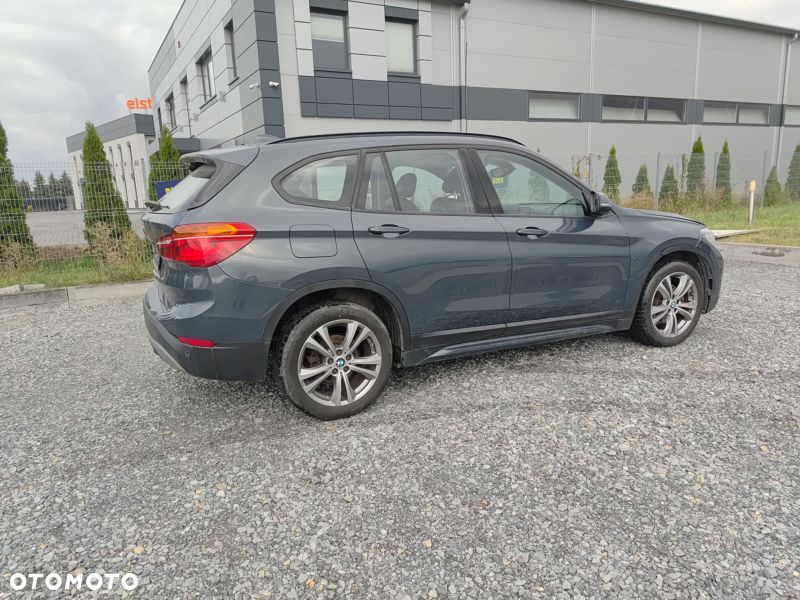 BMW X1 sDrive18i - 7