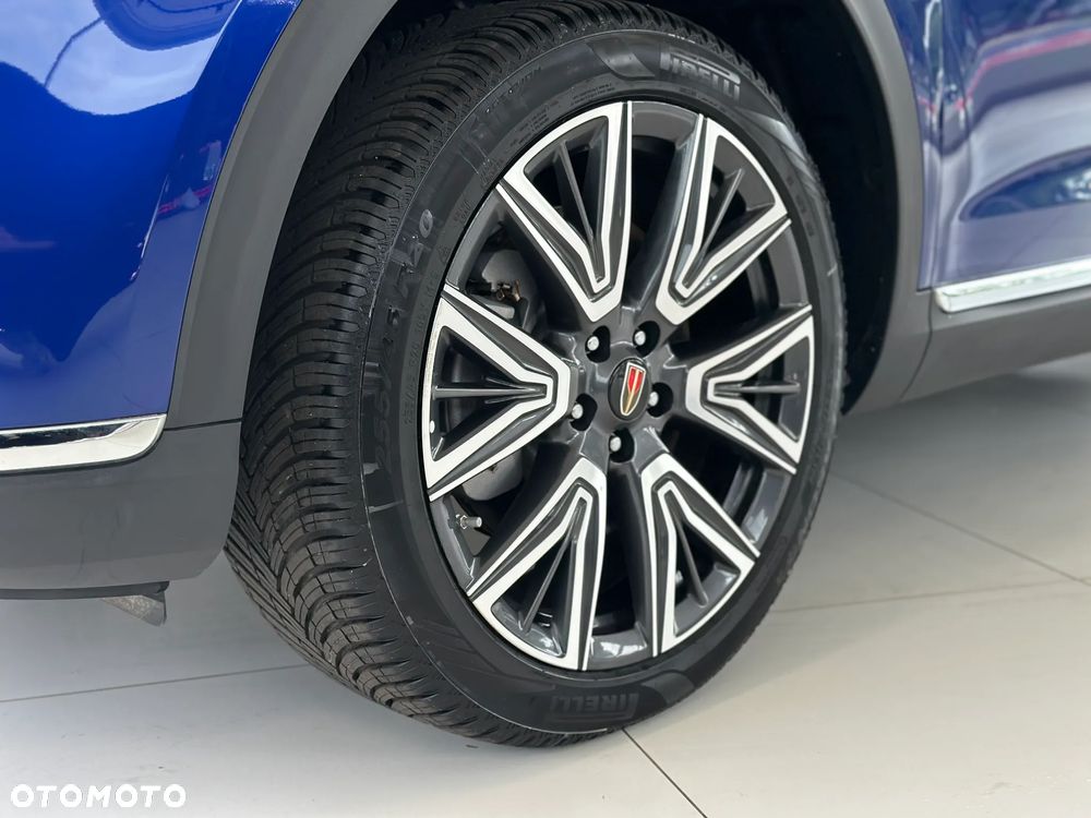 Hongqi HS5 - 5