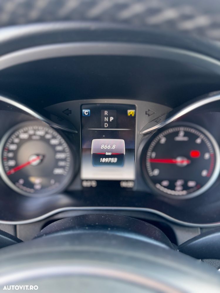 Mercedes-Benz C 220 d Coupe 4Matic 9G-TRONIC - 18