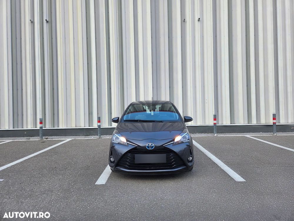 Toyota Yaris 1.5 VVT-i HSD Active - 6