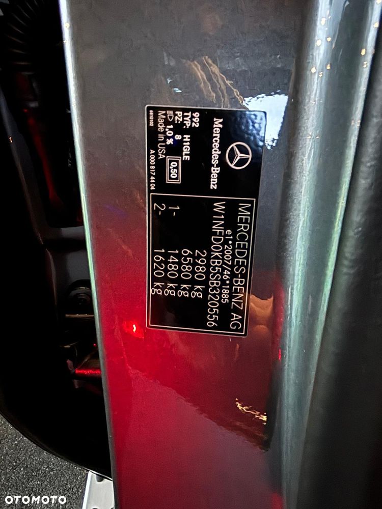 Mercedes-Benz GLE 300 d 4-Matic - 12