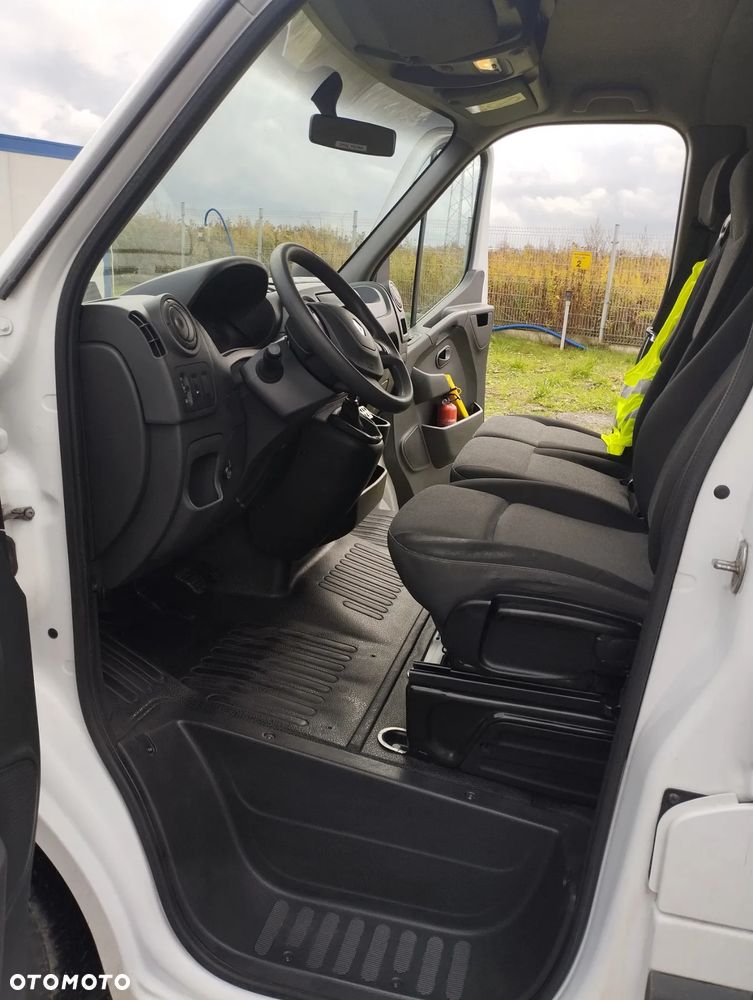 Renault Master - 11