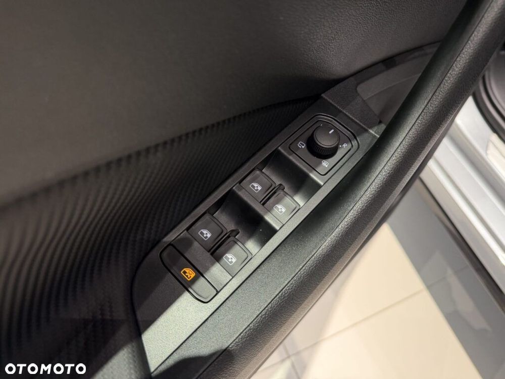 Skoda Kamiq 1.5 TSI Monte Carlo DSG - 22
