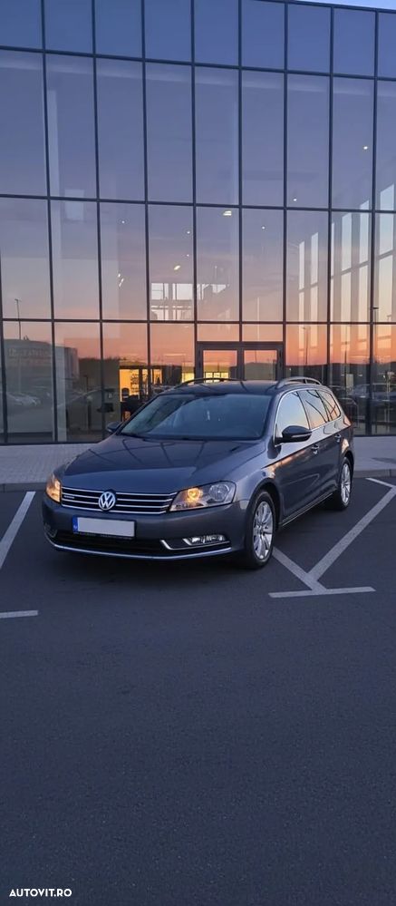 Volkswagen Passat - 16