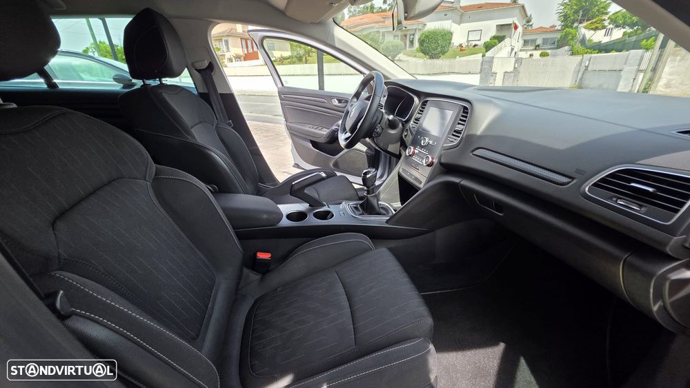 Renault Mégane Sport Tourer 1.5 Blue dCi Limited - 19