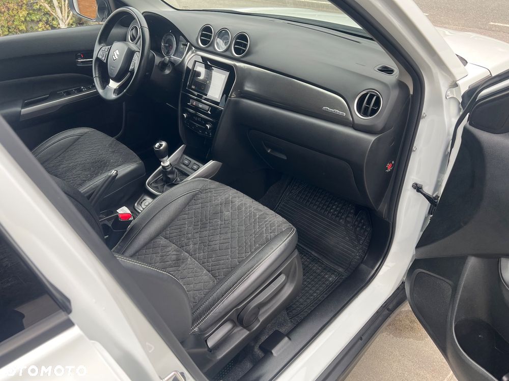 Suzuki Vitara 1.4 Boosterjet Hybrid Allgrip Comfort - 32