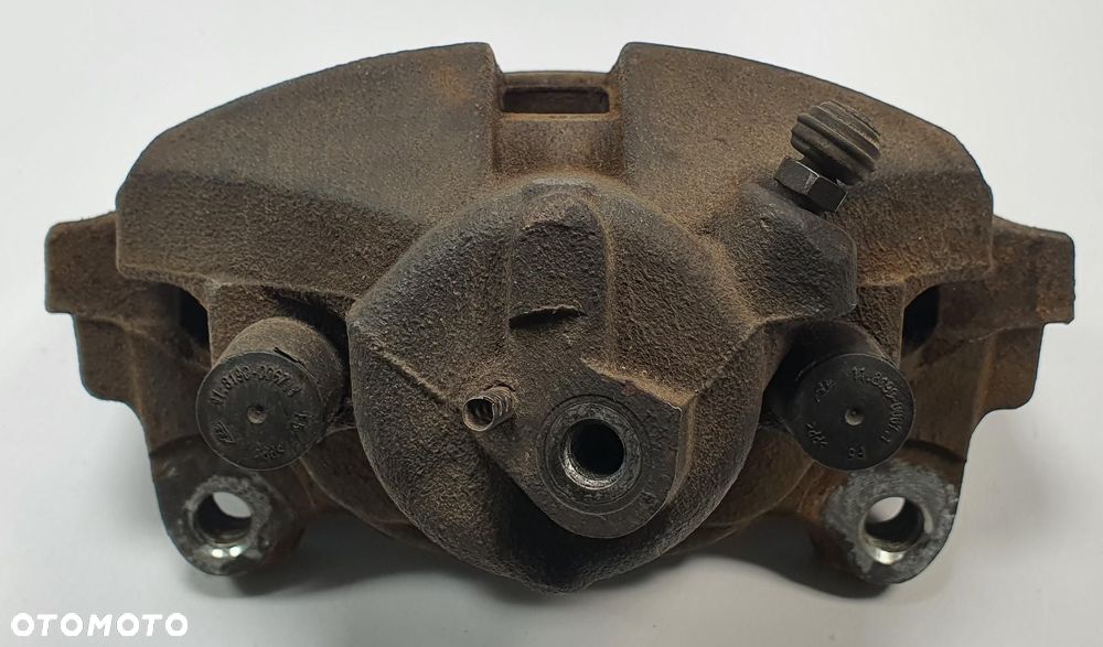 ZACISK HAMULCOWY PRAWY PRZÓD VW NEW BEETLE II 2.0 TDI - 3