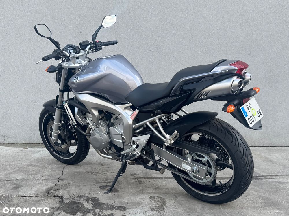 Yamaha FZ6 - 5