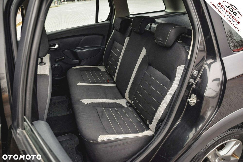 Dacia Logan TCe 90 (S&S) Stepway - 36