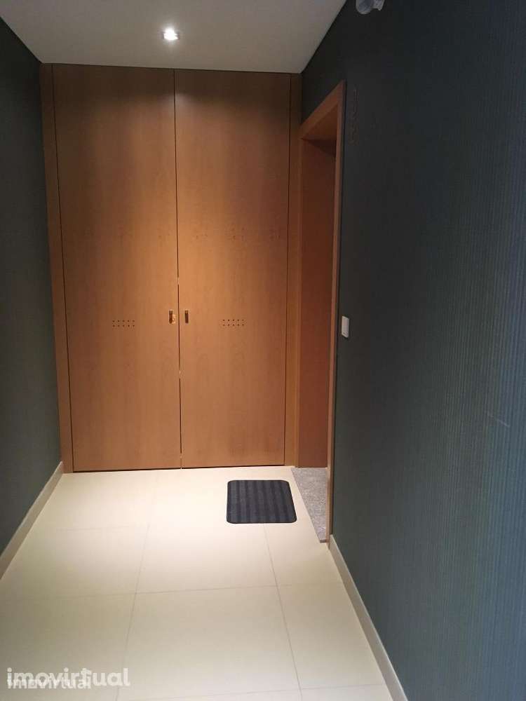 Apartamento ao hospital de S. João - Grande imagem: 2/18