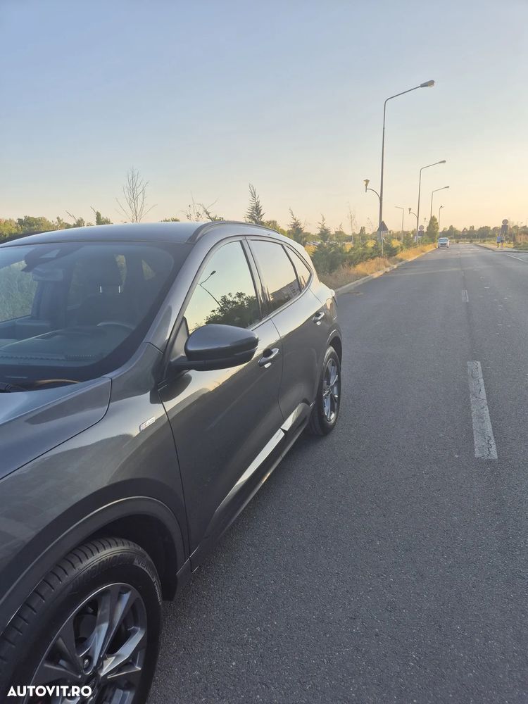 Ford Kuga 2.0 EcoBlue A8 AWD ST Line X - 4