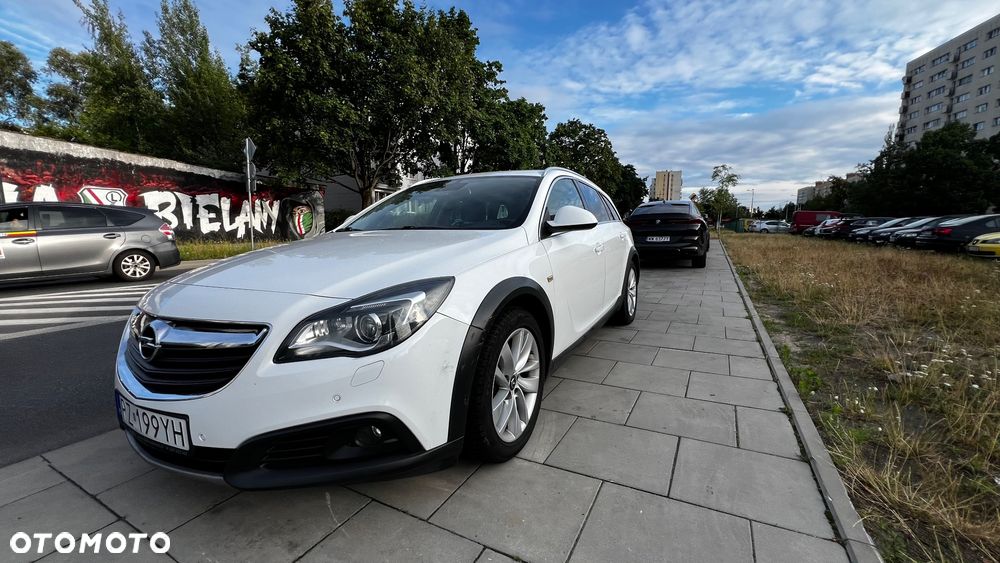 Opel Insignia 2.0 CDTI Cosmo 4x4 S&S - 2