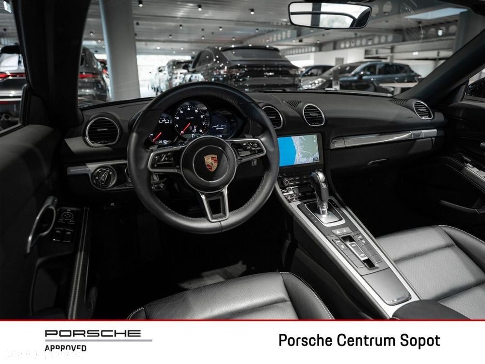 Porsche 911 Carrera - 13