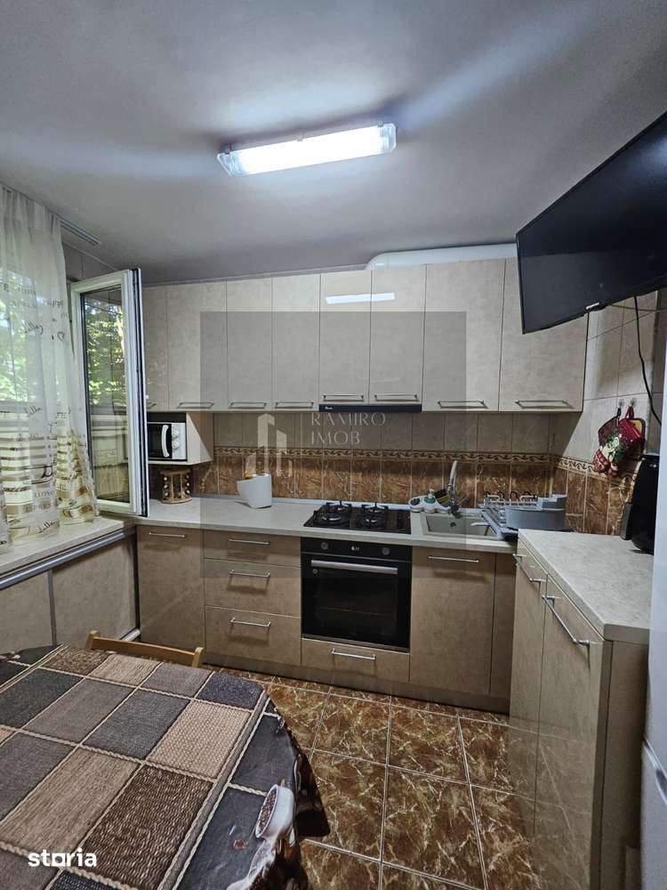Living area of Apartament 2 bedroom in Aleea Calinesti
