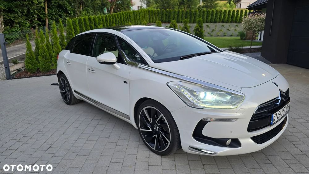 Citroën DS5 2.0 HDi Hybrid4 SoChic MCP - 11