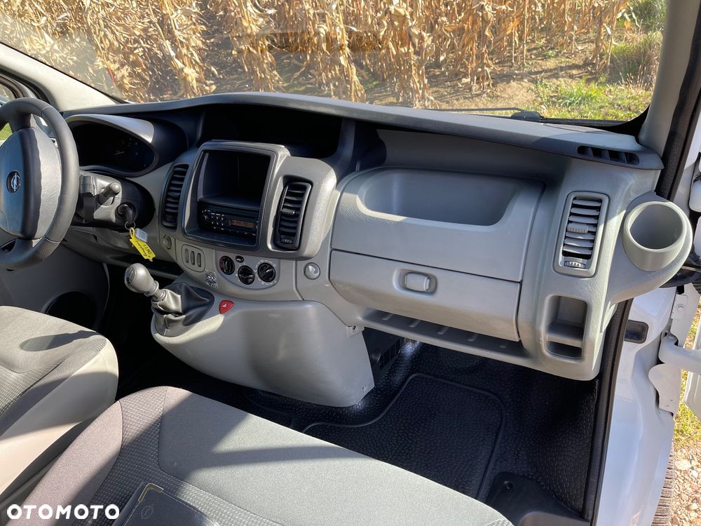 Opel Vivaro L2H2 - 19