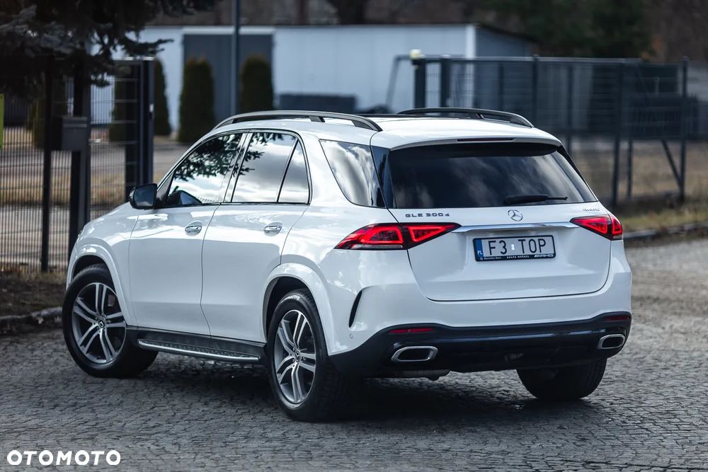 Mercedes-Benz GLE 300 d 4-Matic - 16