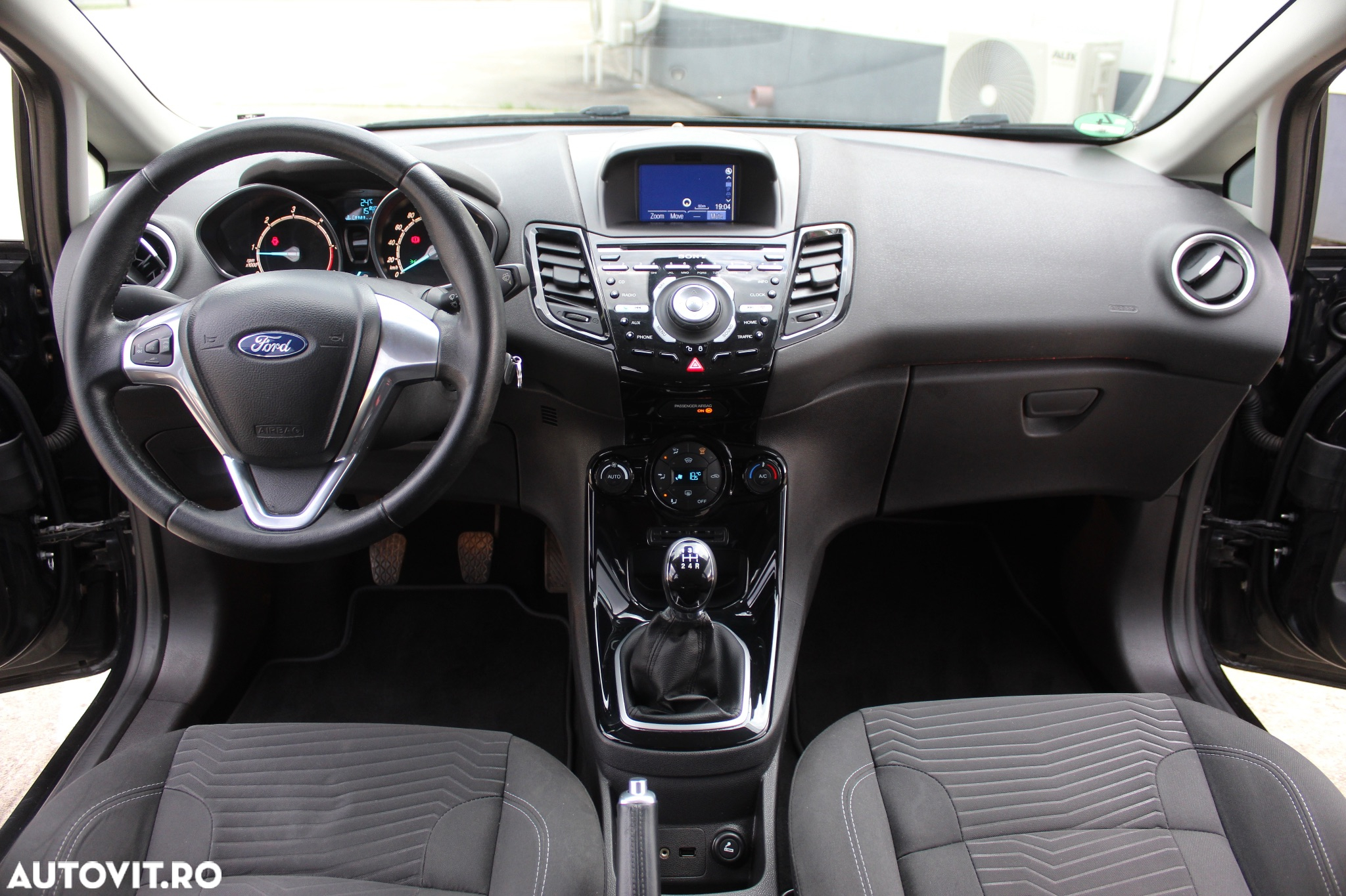 Ford Fiesta 1.6 TDCi Titanium - 17