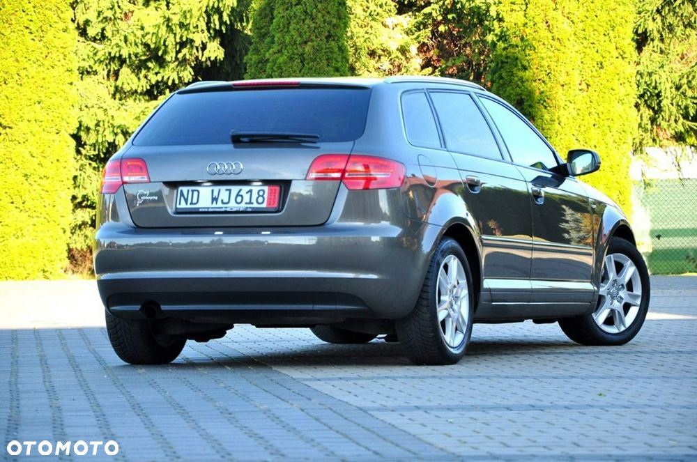 Audi A3 Sportback - 16