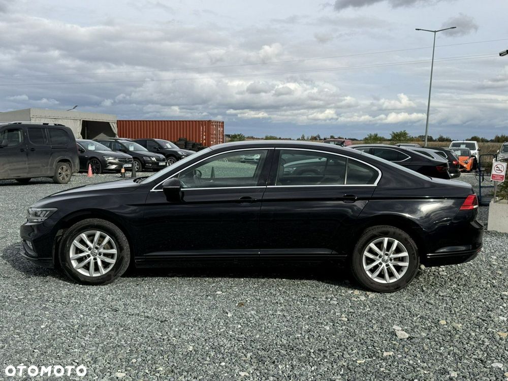 Volkswagen Passat 2.0 TDI EVO Business DSG - 6