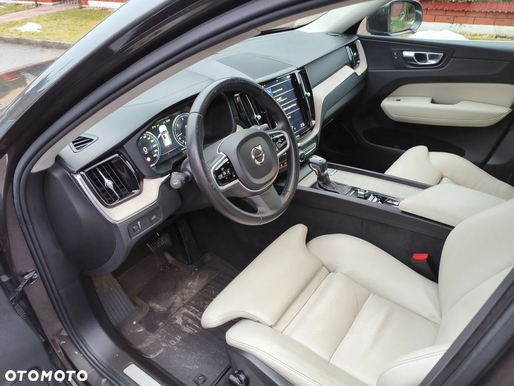 Volvo XC 60 D4 Geartronic Inscription - 11