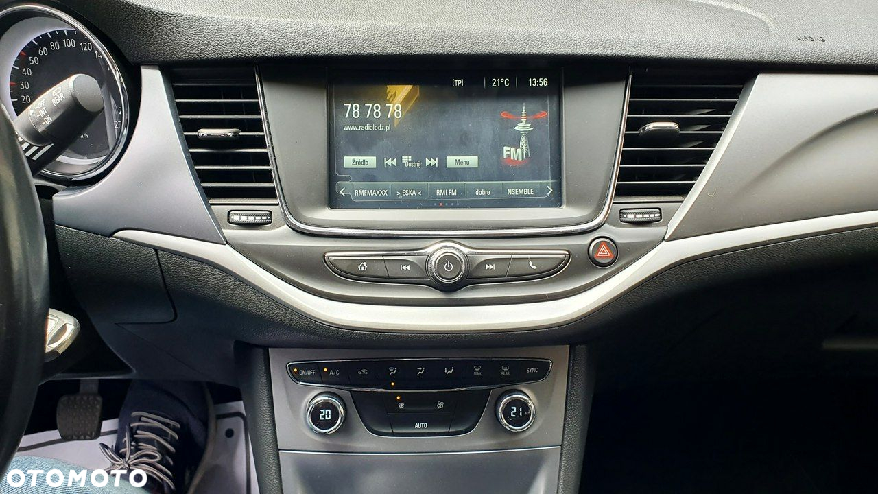 Opel Astra - 19