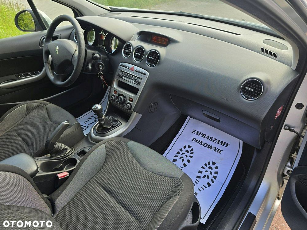 Peugeot 308 1.6 Trendy - 23