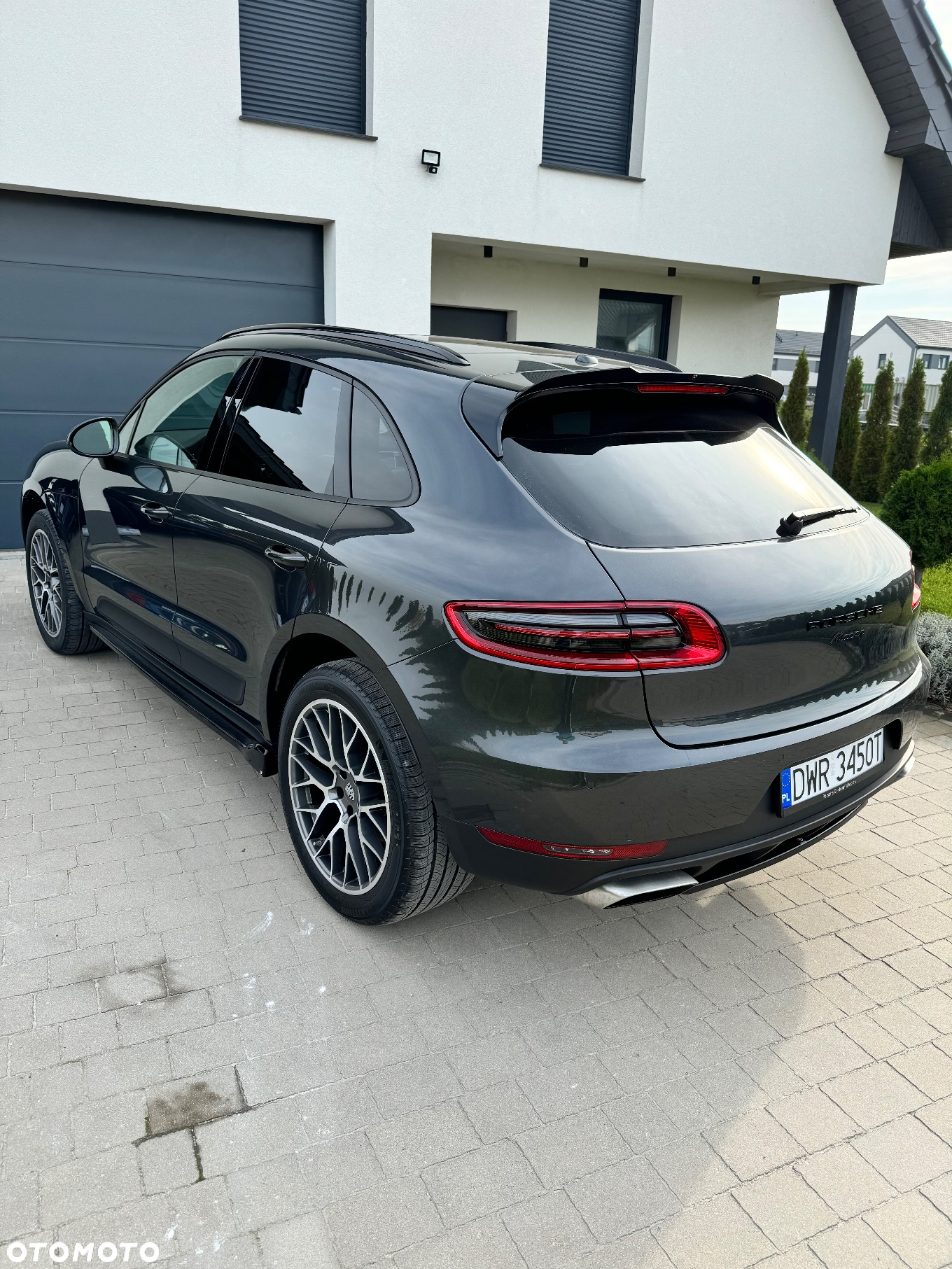 Porsche Macan Standard - 23