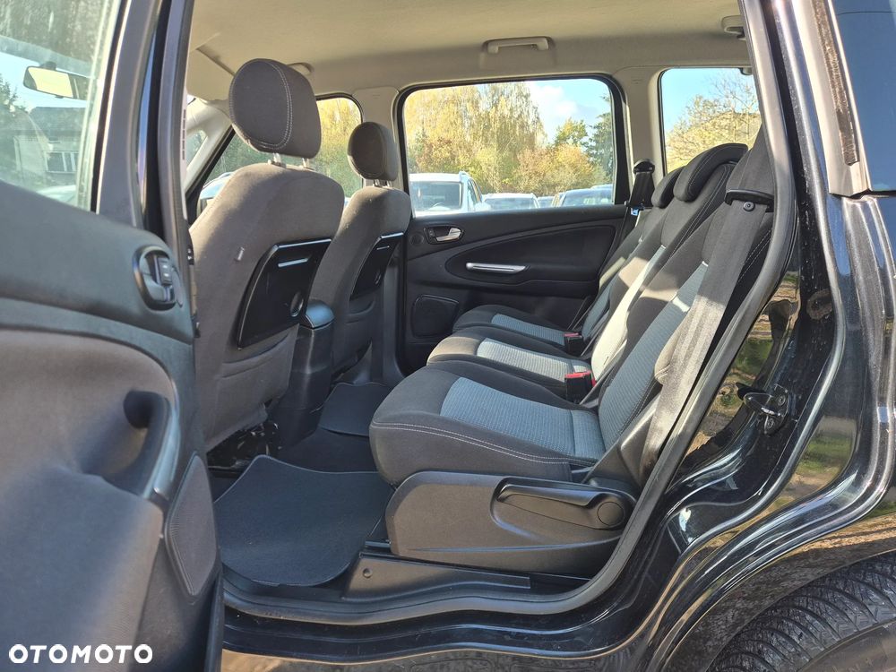 Ford Galaxy 2.0 Titanium - 15